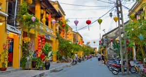 hoi-an-street_treasures-of-indochina